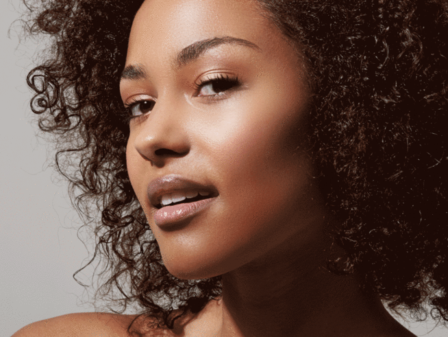 5 Signs You’re Dealing with Hormonal Acne—and How to Treat It